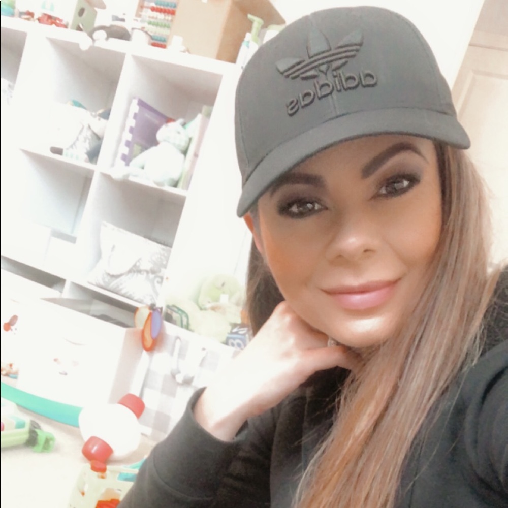 Meet your Posher, Tabitha